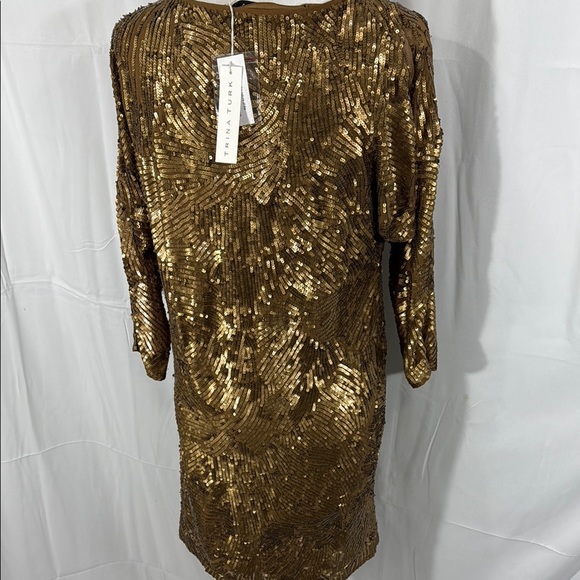 Trina Turk Gold Sequin Sheath Dress Dolman Sleeves Sz 6 NWT - Picture 7 of 10